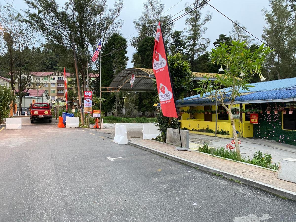 Aiza Homestay Opposite Abang Strawberry Taman Sedia Tanah Rata Dış mekan fotoğraf